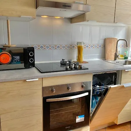 Apartamento De La Sierra, Sierra Apartment *